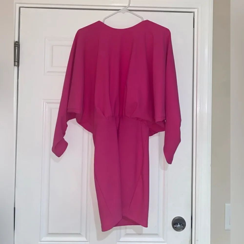NWT Zara backless long sleeve mini dress Hot pink